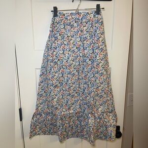 NWT MVN The Label Blue Floral Skirt Size 2